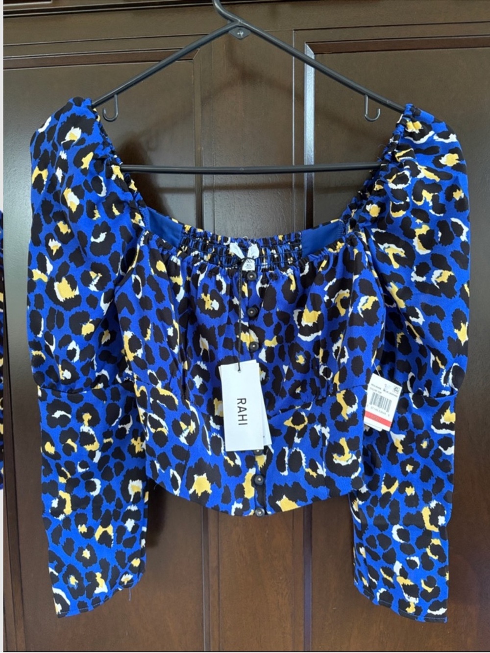 NWT RAHI Chloe Puff Shoulder Blue Animal Print Crop Top Size XS - Picture 4 of 13